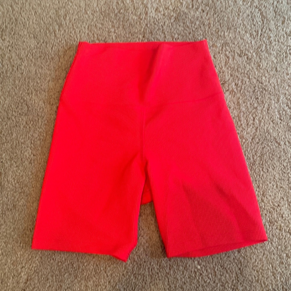 Red Beach Riot women biker shorts. Size X. 6inch inseam.